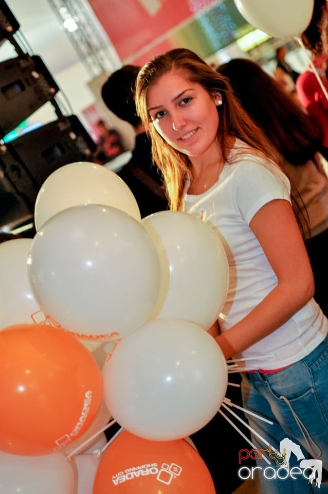 1 an de fun - Oradea Shopping City,
