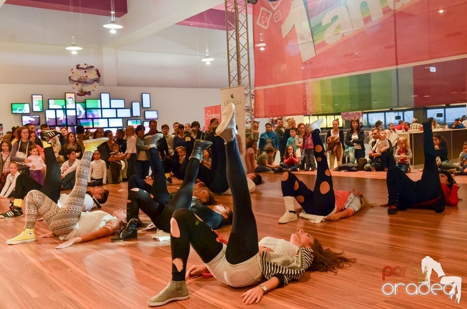 1 an de fun - Oradea Shopping City,