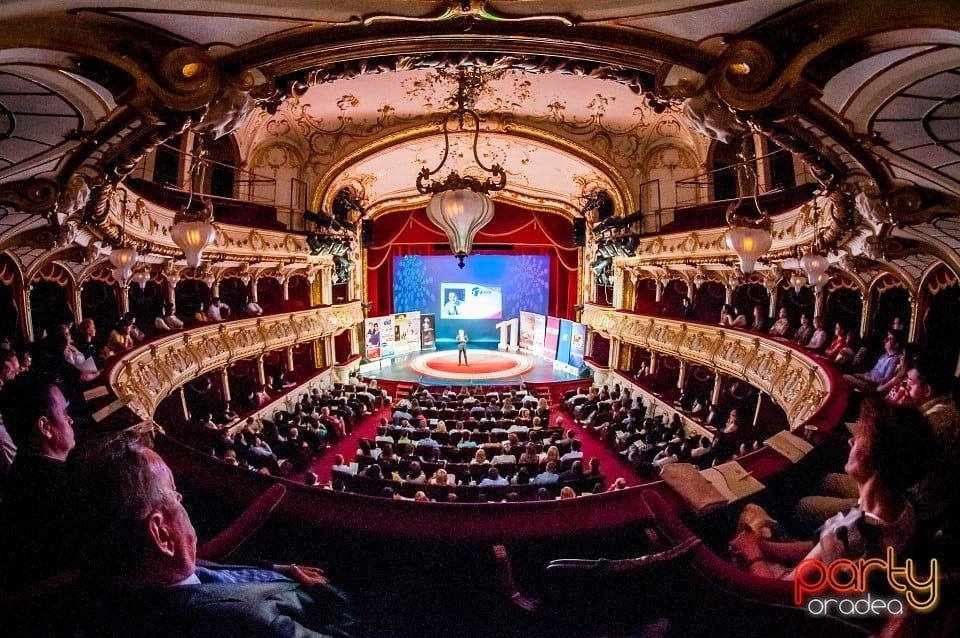 11even Experiences, Teatrul Regina Maria