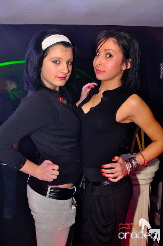 3 Style Night Party în Club Atti's, 