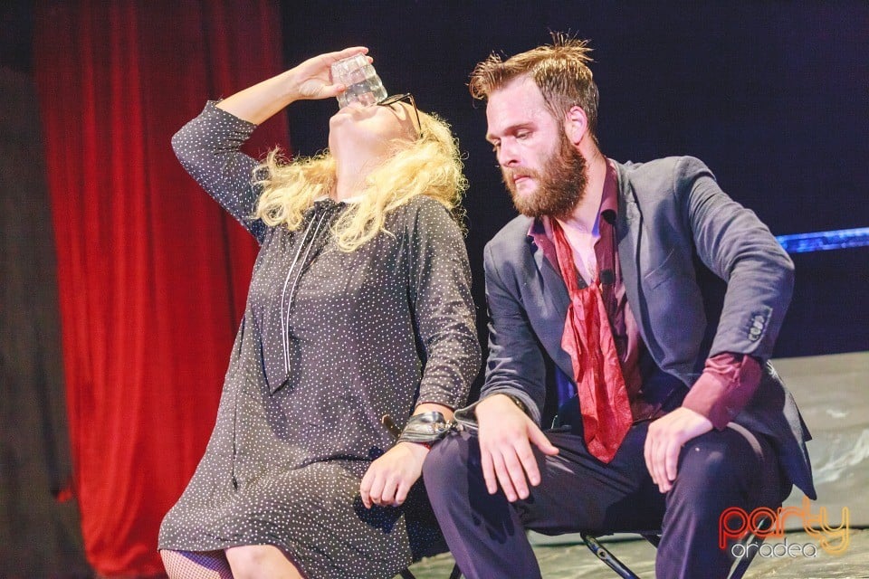39 de trepte, Teatrul Arcadia