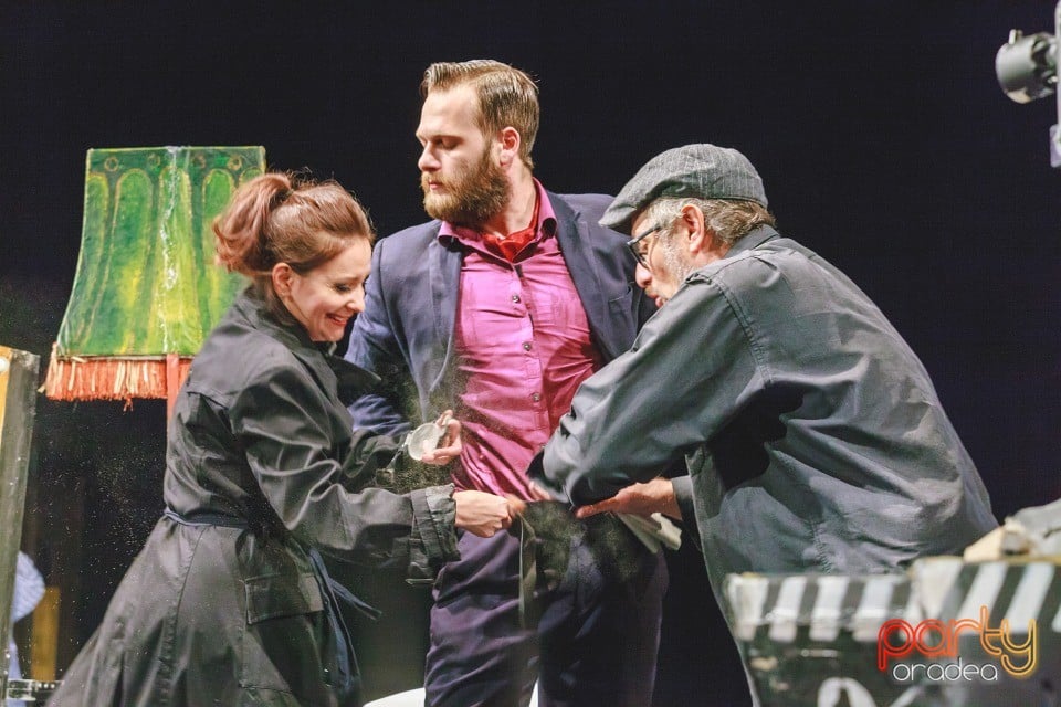 39 de trepte, Teatrul Arcadia