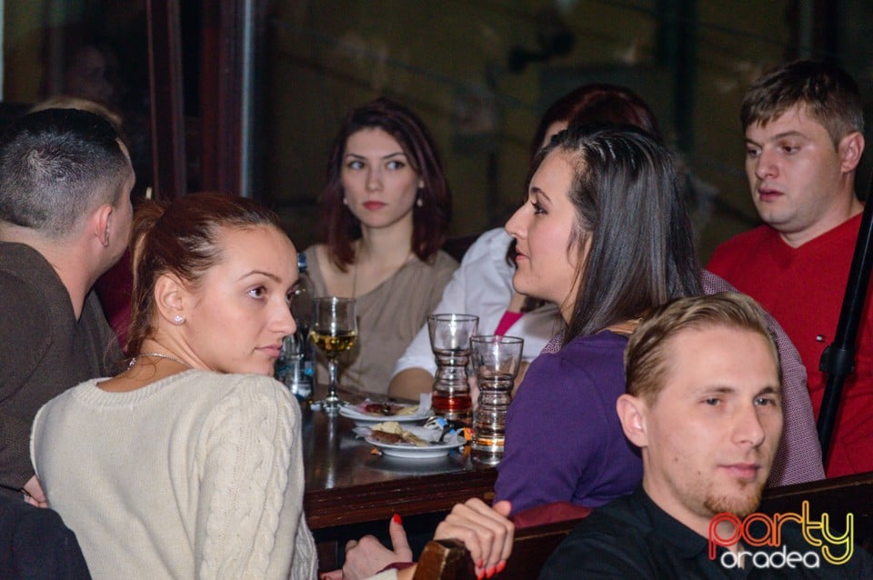 Act de caritate pentru Ana Maria, Green Pub
