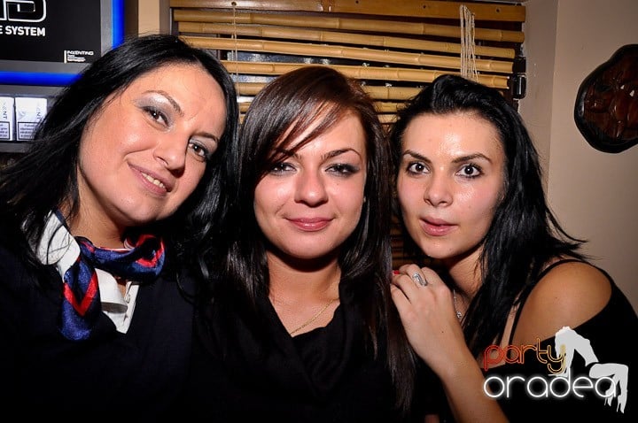 Afterparty în Zulu, Zulu Caffe