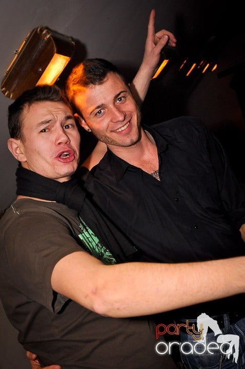 Afterparty în Zulu, Zulu Caffe