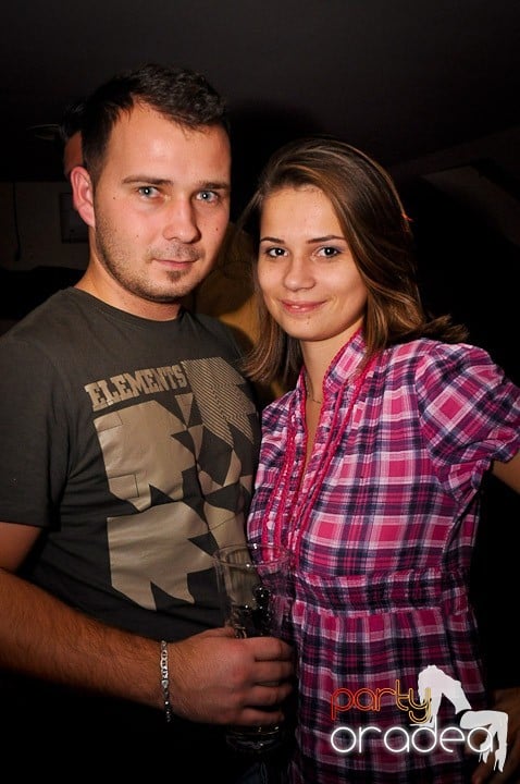 Afterparty în Zulu, Zulu Caffe