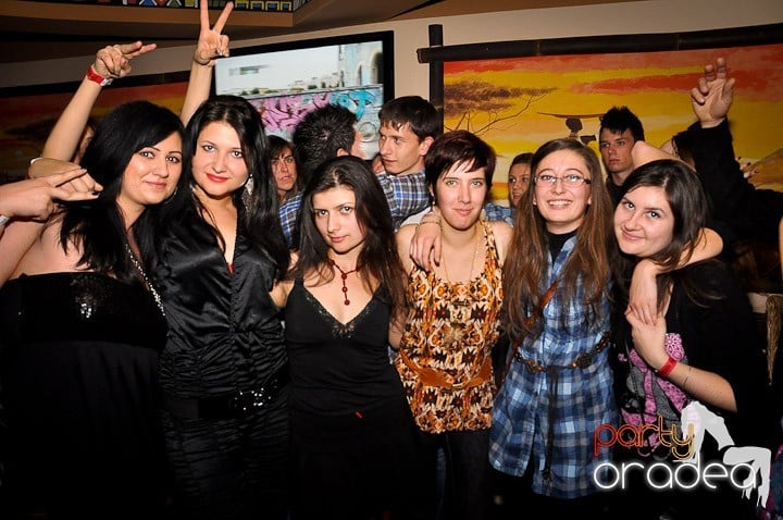 Afterparty în Zulu, Zulu Caffe