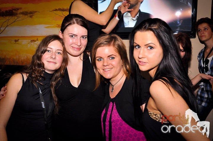 Afterparty în Zulu, Zulu Caffe