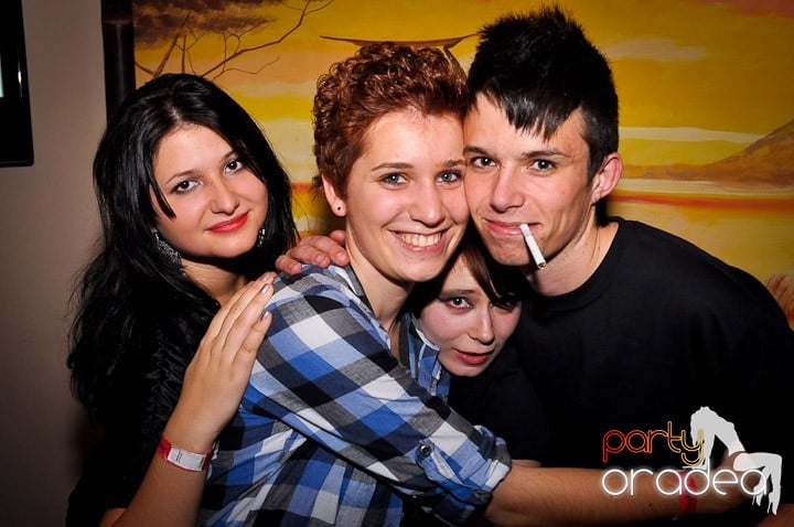 Afterparty în Zulu, Zulu Caffe