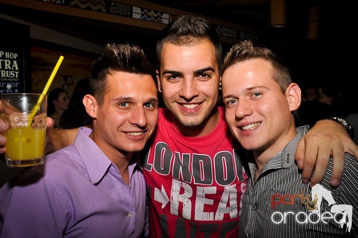 Afterparty în Zulu, Zulu Caffe