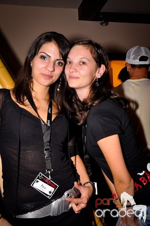 Afterparty în Zulu, Zulu Caffe