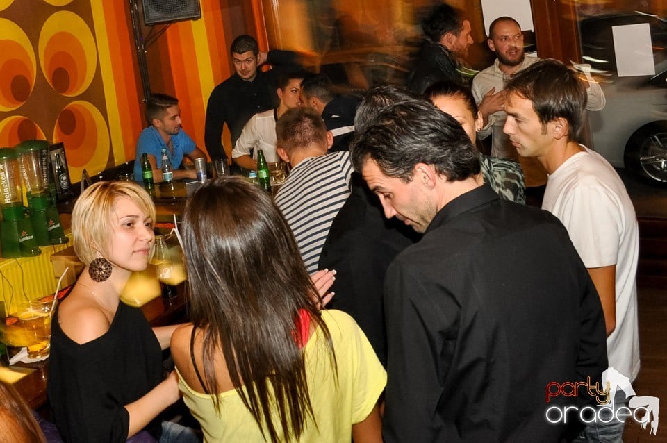 All Night Party în Juice, Juice