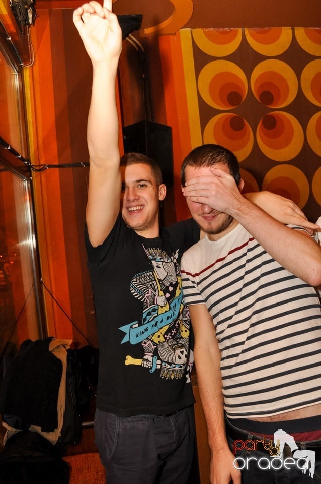 All Night Party în Juice, Juice