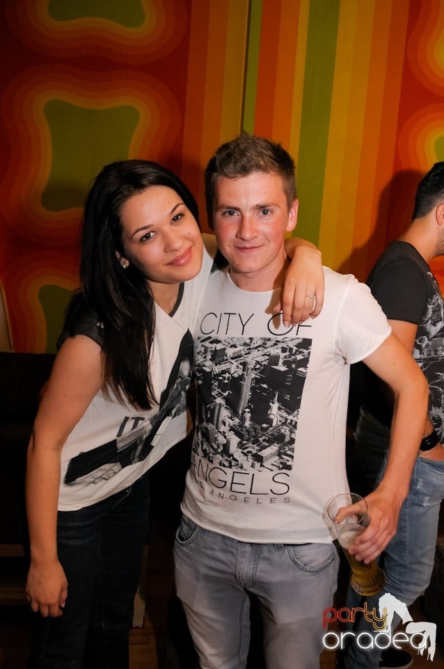 All night party în Juice, Juice