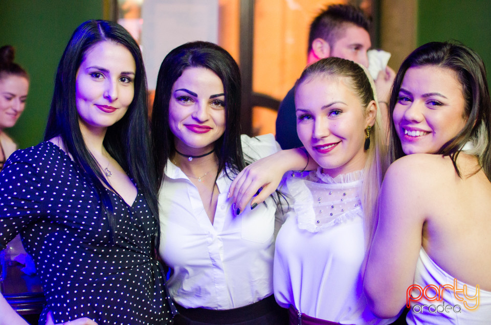 All Time Hits @ Green Pub, Green Pub