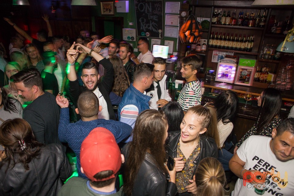 All Time Hits, Green Pub