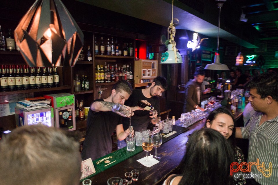 All Time Hits, Green Pub