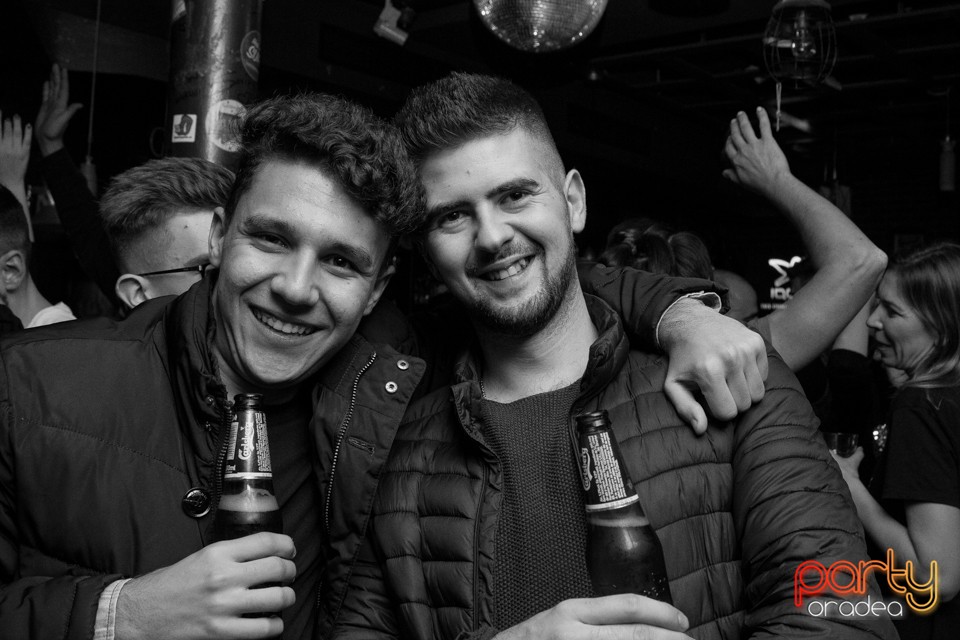 All Time Hits, Green Pub