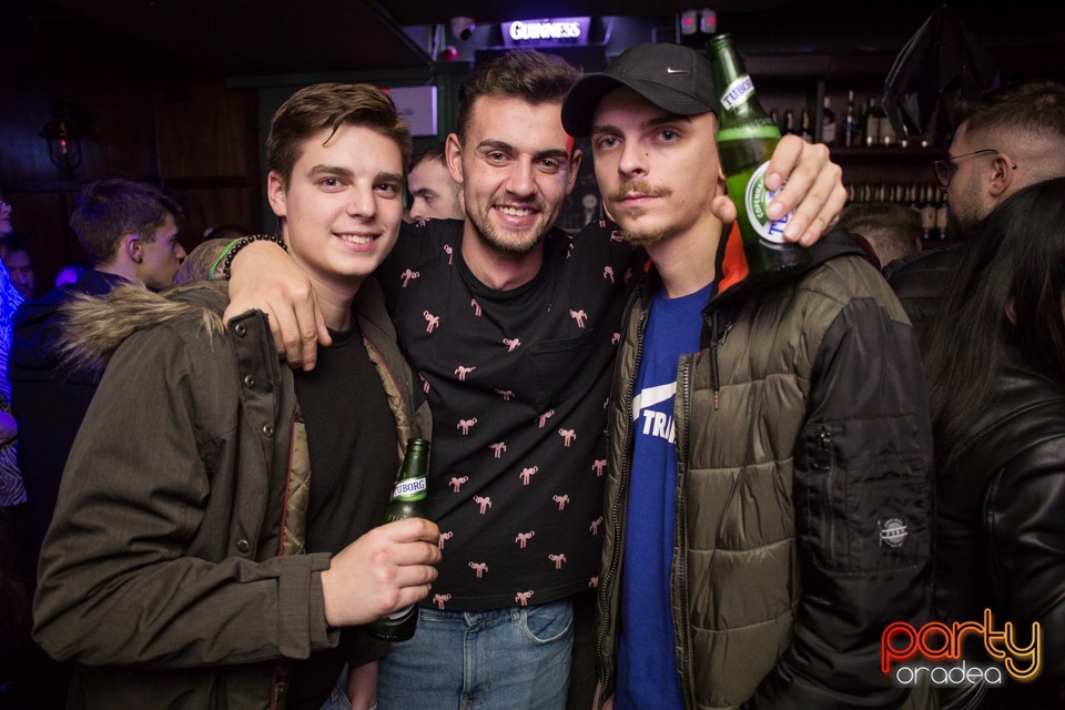 All Time Hits, Green Pub