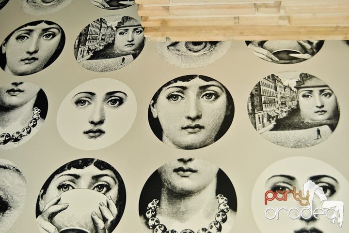 Almud & Konstantin at The Lounge Champagne Bar Boutiqe, The Lounge