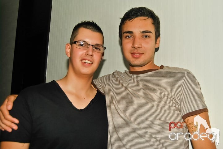 Almud & Konstantin at The Lounge Champagne Bar Boutiqe, The Lounge