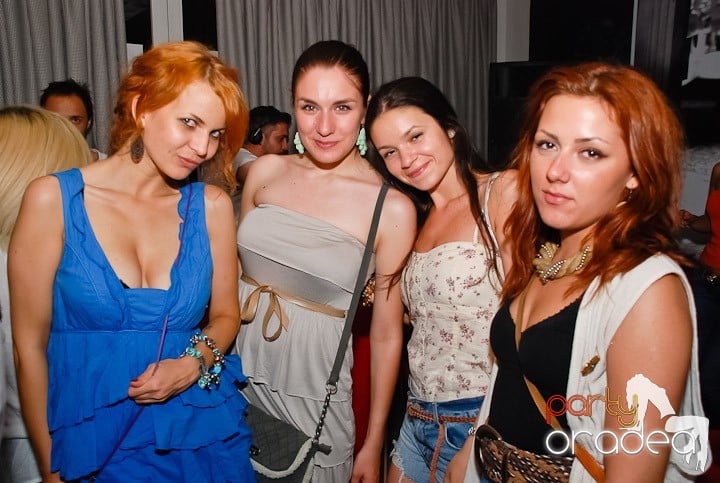 Almud & Konstantin at The Lounge Champagne Bar Boutiqe, The Lounge