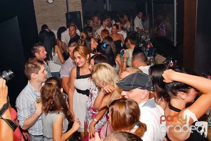 Almud & Konstantin at The Lounge Champagne Bar Boutiqe, The Lounge