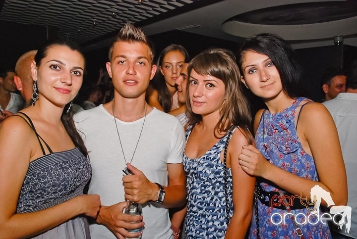 Almud & Konstantin at The Lounge Champagne Bar Boutiqe, The Lounge