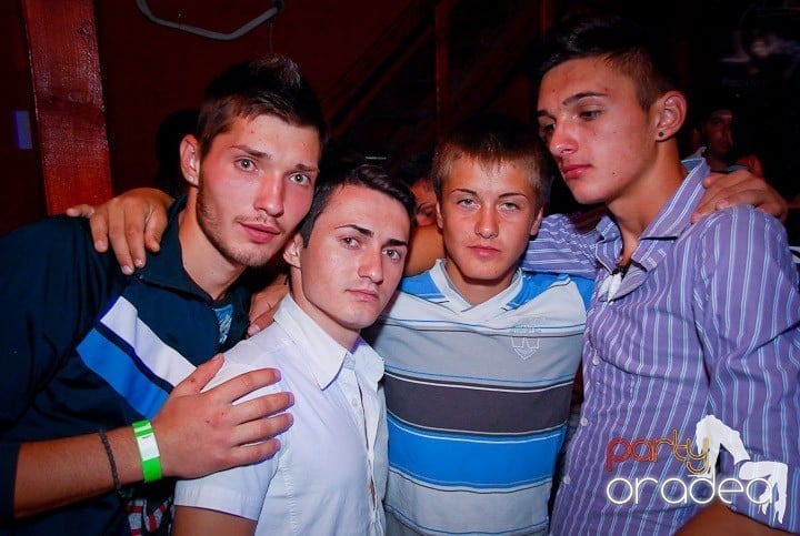 AM DJ Reloaded Party, 