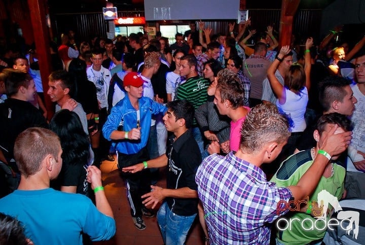 AM DJ Reloaded Party, 