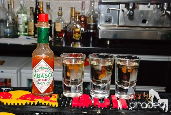 Amadeea @ Kadó Cafe, 