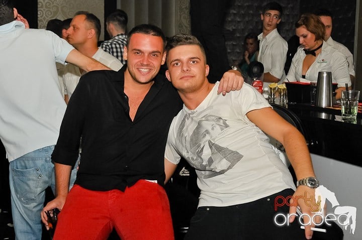 Amadeea @ Kadó Cafe, 