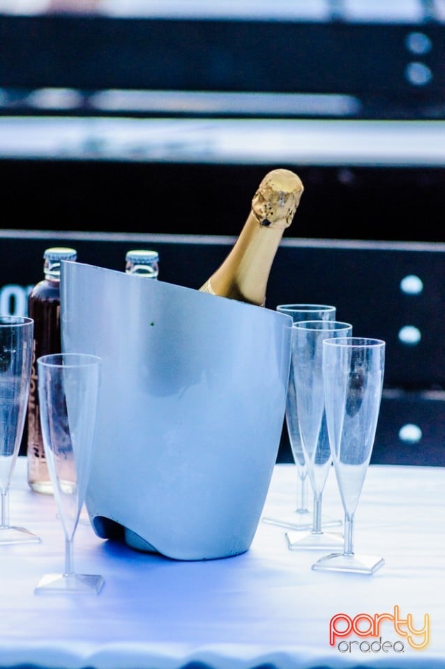 Aqua President Pool Party Sensation in White, Aqua Park President