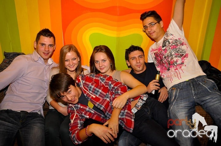 Atmosferă de party în Juice, Juice