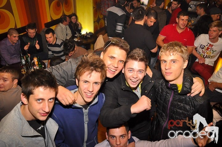 Atmosferă de party în Juice, Juice