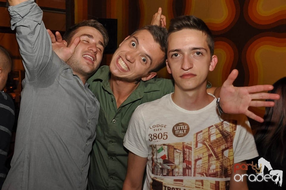 Atmosferă de party în Juice, Juice