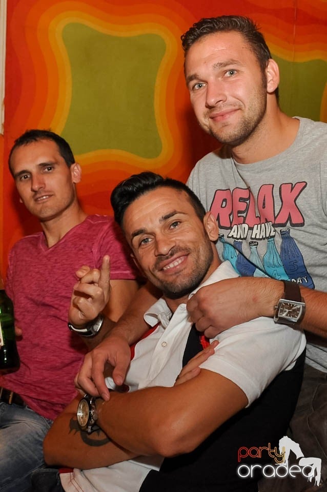 Atmosferă de party în Juice, Juice