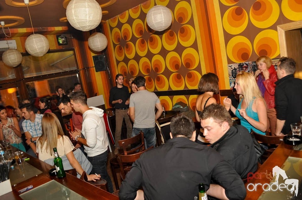 Atmosferă de party în Juice, Juice