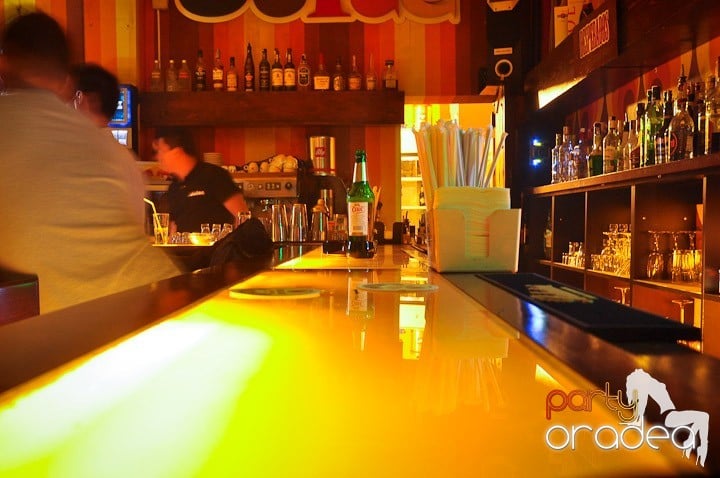 Atmosferă de party în Juice, Juice