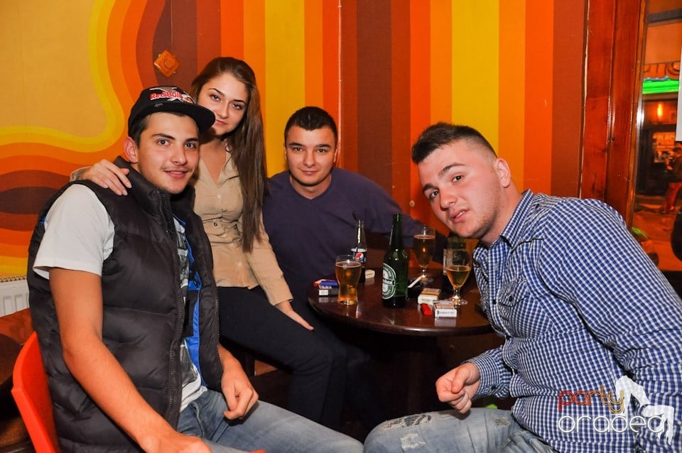 Atmosferă de party în Juice, Juice