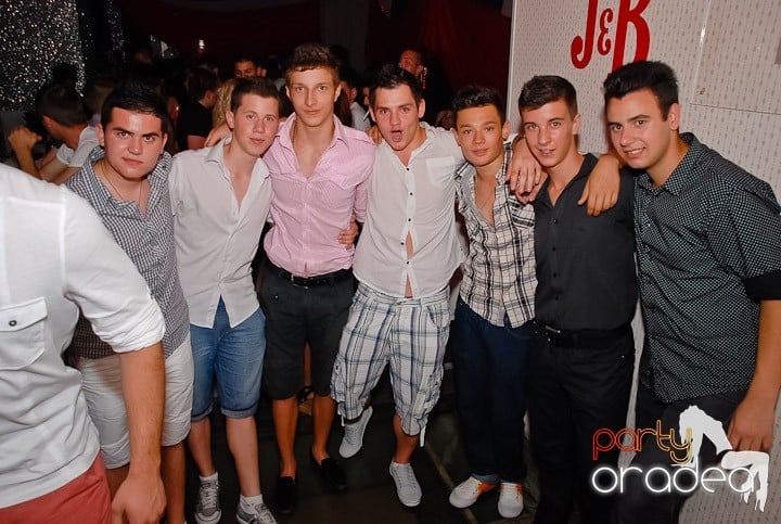 Atmosfera din Cuba vine la Heat Club, 