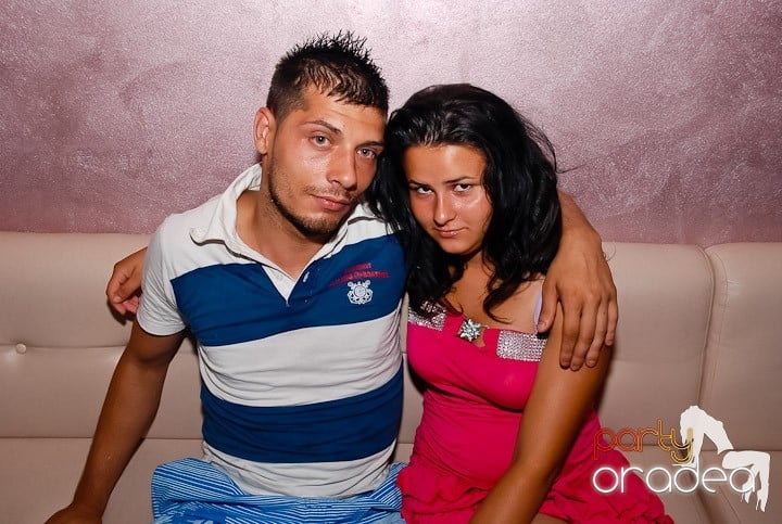 Atmosferă incendiară în Club Rio, 