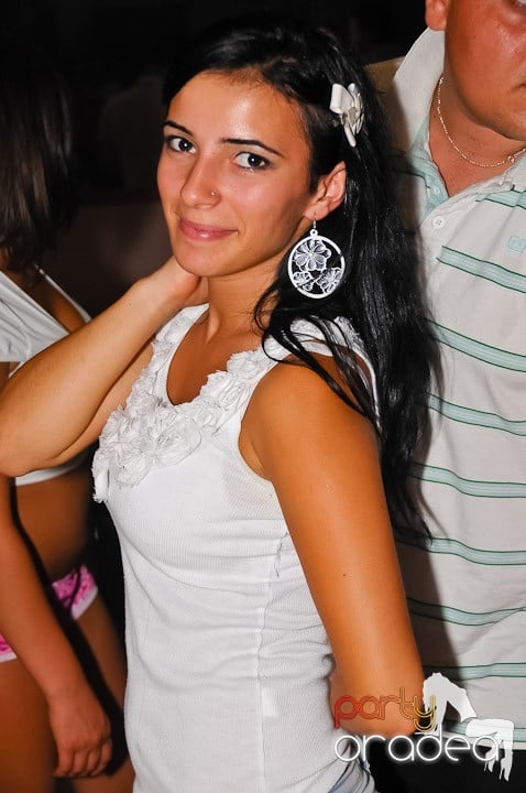 Atmosferă incendiară în Club Rio, 