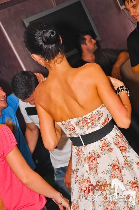 Atmosferă incendiară în Club Rio, 