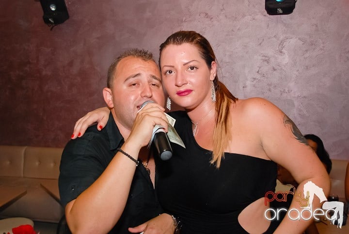 Atmosferă incendiară în Club Rio, 