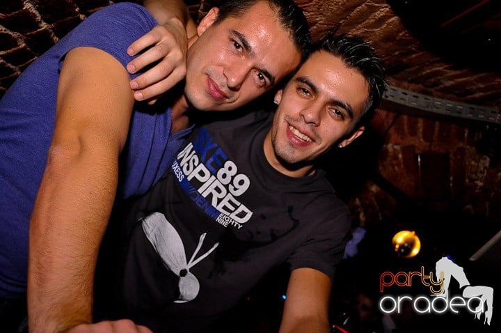 Atmosferă incendiară în Escape, 