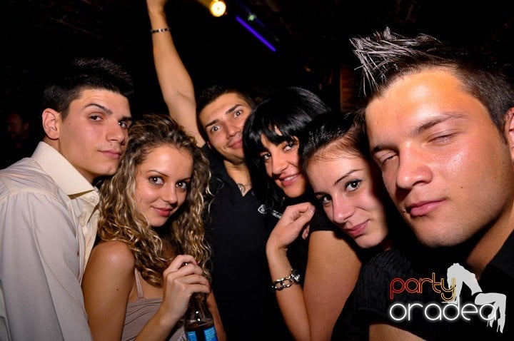 Atmosferă incendiară în Escape, 