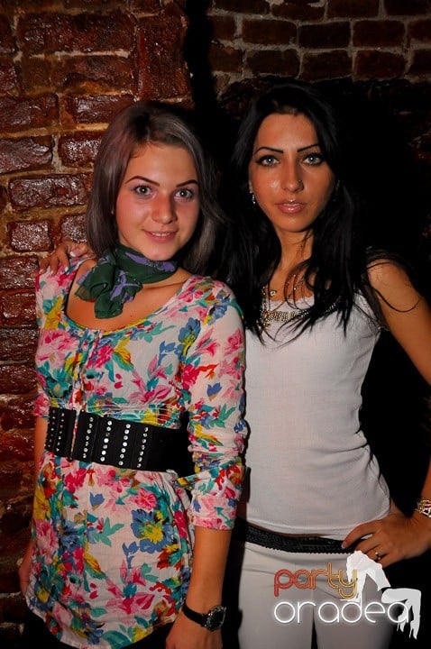 Atmosferă incendiară în Escape, 