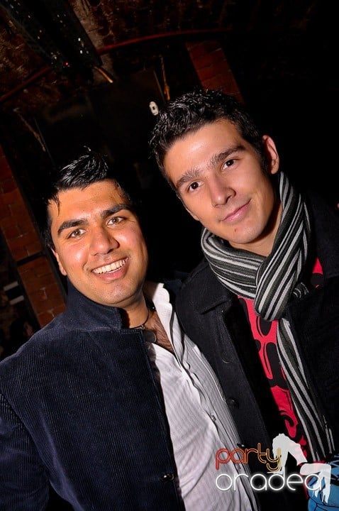 Atmosferă incendiară în Escape, 