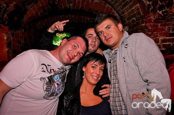 Atmosferă incendiară în Escape, 